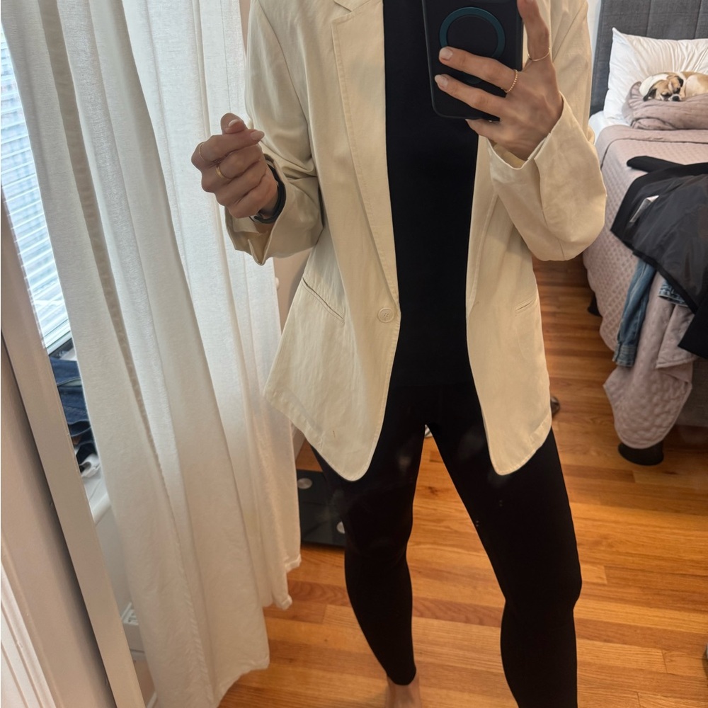 Uniqlo Cream Blazer